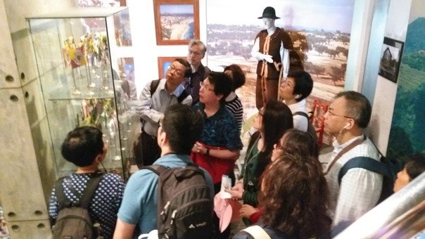 Mr. Ray Chan introduced the history of Taipa Houses–Museum