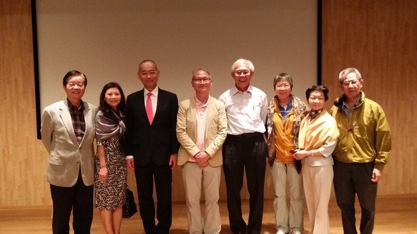 Group photo with Dr. Wong